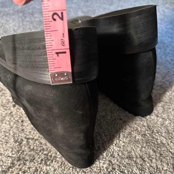 Eileen Fisher Vero Cuoio Suede Ankle Boots size 9.5 black - Picture 8 of 8